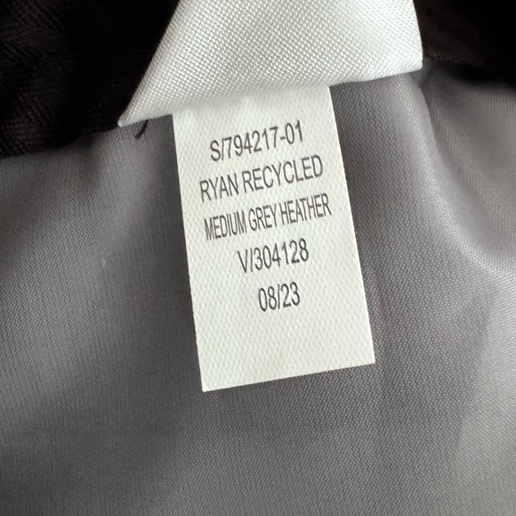 NWT Banana Republic Ryan gray dress pant Size 4 - Picture 10 of 10